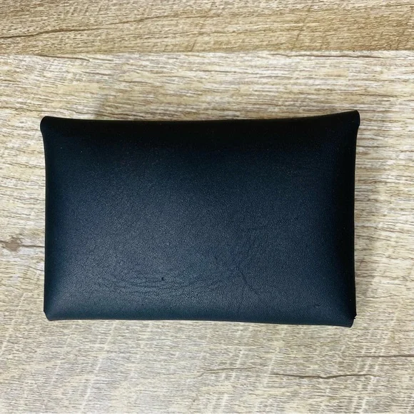 Leather Pouch, Business Card Holder, Rectangular Coin Pouch. Oil tan Black - Picture 2 of 7
